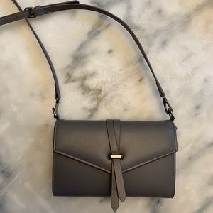 COPY - Christopher Kon Wallet on a Chain